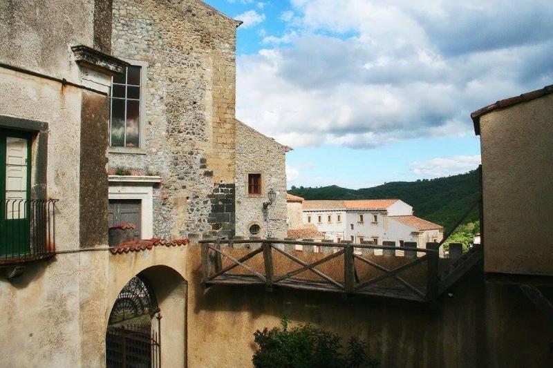 Hotel Florio Castiglione De Sicilia Exterior photo