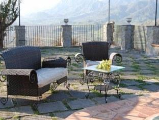 Hotel Florio Castiglione De Sicilia Exterior photo